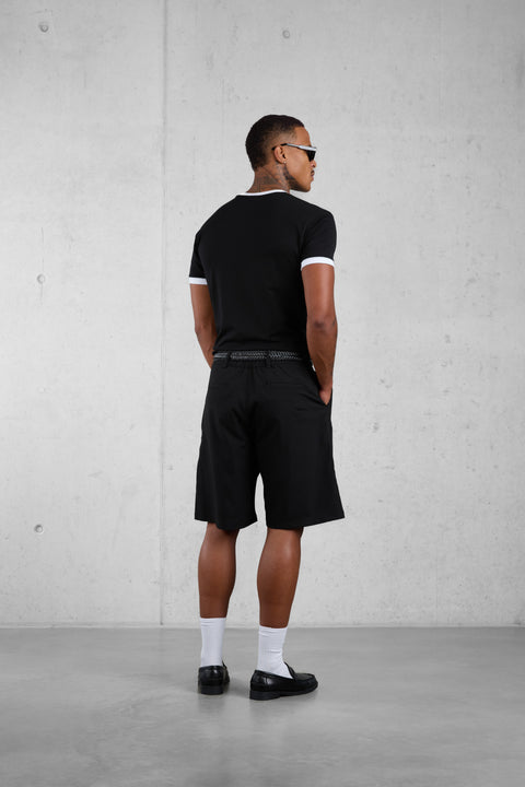 BLACK CONTRAST TEE